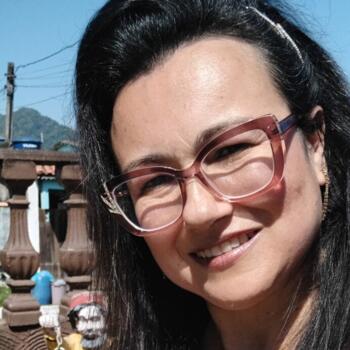 Babysitter in Guapimirim: Dione