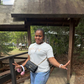 Babysitter Montreal: Ruth