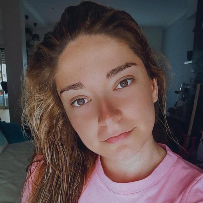 Babysitter in Maia: Ana