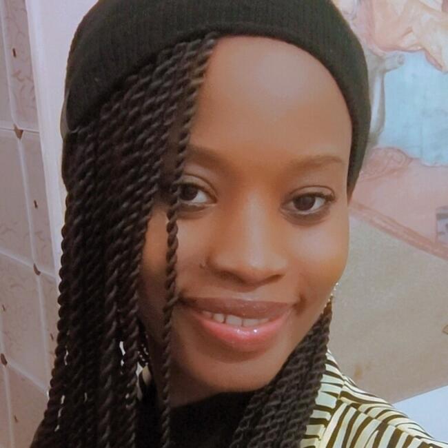 Babysitter in Paris: Thialal