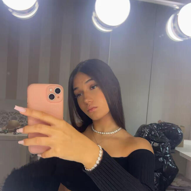 Babysitter a Monza: Ester