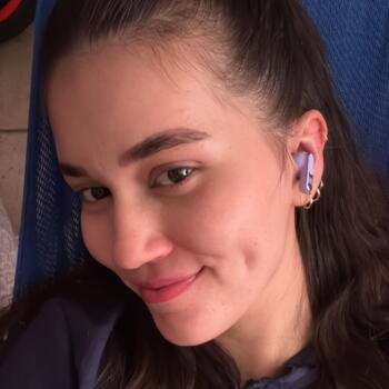 Babysitting job in Anderson: babysitting job Mayte