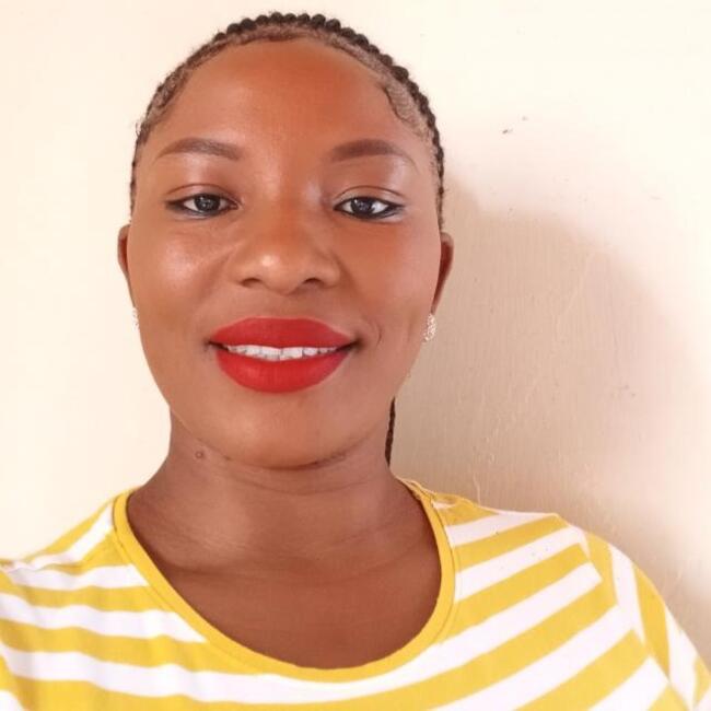 Babysitter in Cape Town: Lynda