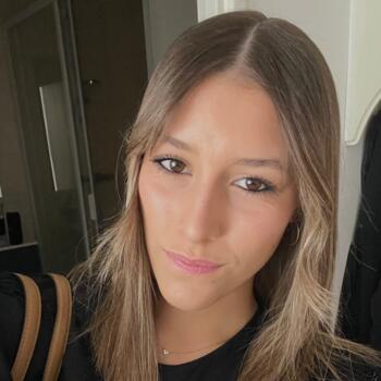 Babysitter στην περιοχή Pessac: Alizea