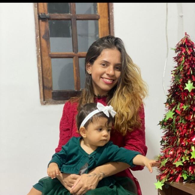 Emprego de babá em Itapevi: Elisa