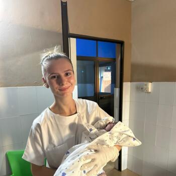 Babysitter Lamballe: Louann