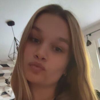 Babysitter Metz: Louise