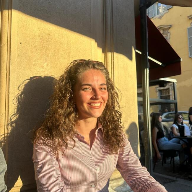 Babysitter in Parma: Francesca