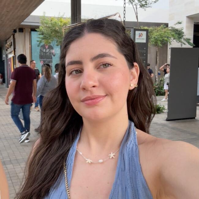 Niñera en Tijuana: Angélica