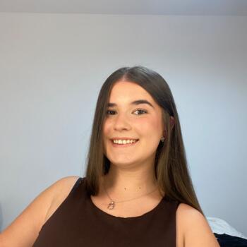 Babysitter in San Fernando: Carmen