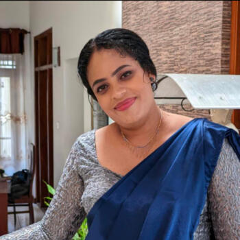 Babysitter Liverpool: Thushani