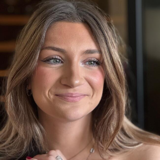 Babysitter in Sainte-Foy-lès-Lyon: Lisa