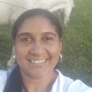 Babá em Indiana: Rosana