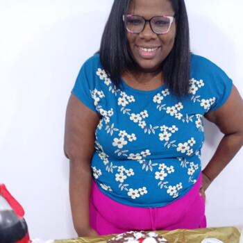 Babá em Piracicaba: Josiane