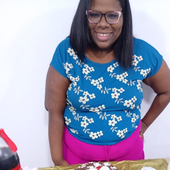 Babá em Piracicaba: Josiane