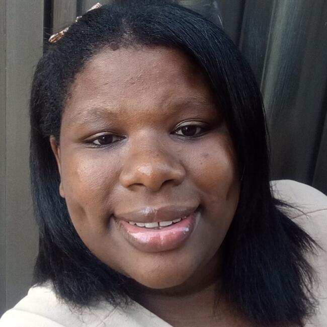 Babysitter in Piracicaba: Josiane