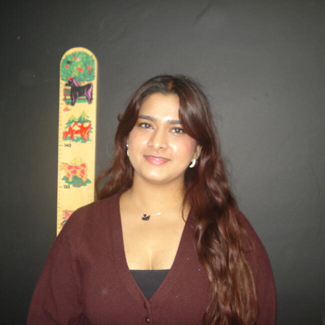 Babysitter in Bristol: Jasleen