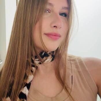 Babysitter in Cluj-Napoca: Alyséa