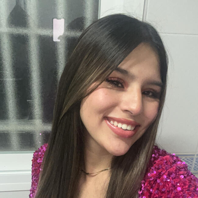 Canguro en Oliva: Laura daniela