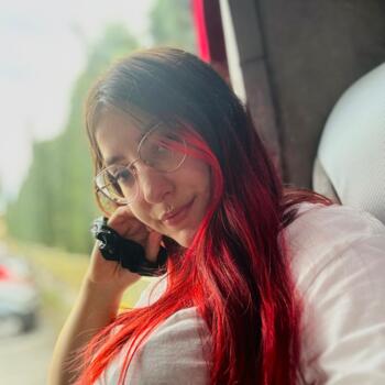 Babysitter in Thessaloniki: Ζέπη - Νάρια