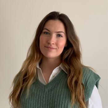 Babysitter in Meudon: Julie