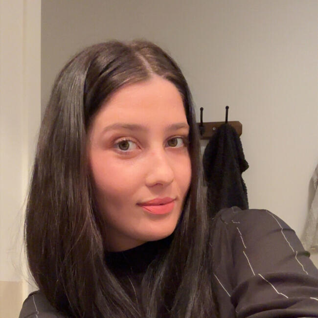 Job de garde d'enfants à Pleurtuit: Helena