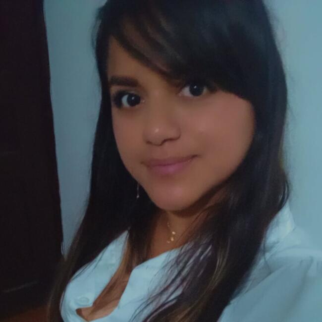 Babysitter in Quito: Carolina