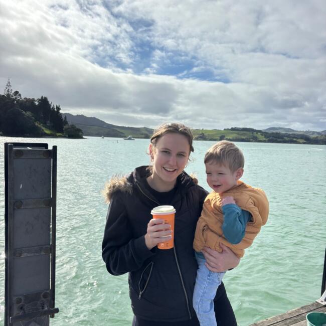 Babysitter in Auckland: Monica