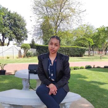 Babysitter in Soweto: Palesa