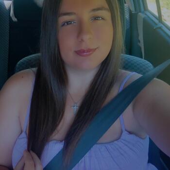 Babysitter in Aixe-sur-Vienne: Clara