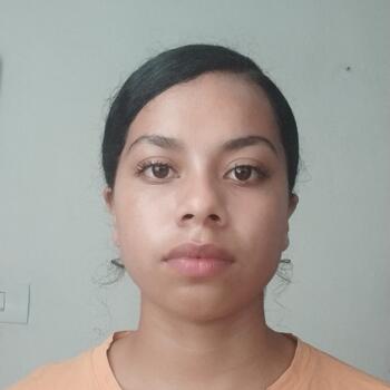 Babysitter in Santiago de Cali: Nicol