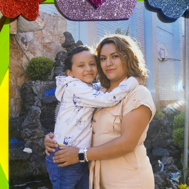 Δουλειά για babysitter στην περιοχή Πόλη του Μεξικού: WENDOLIN