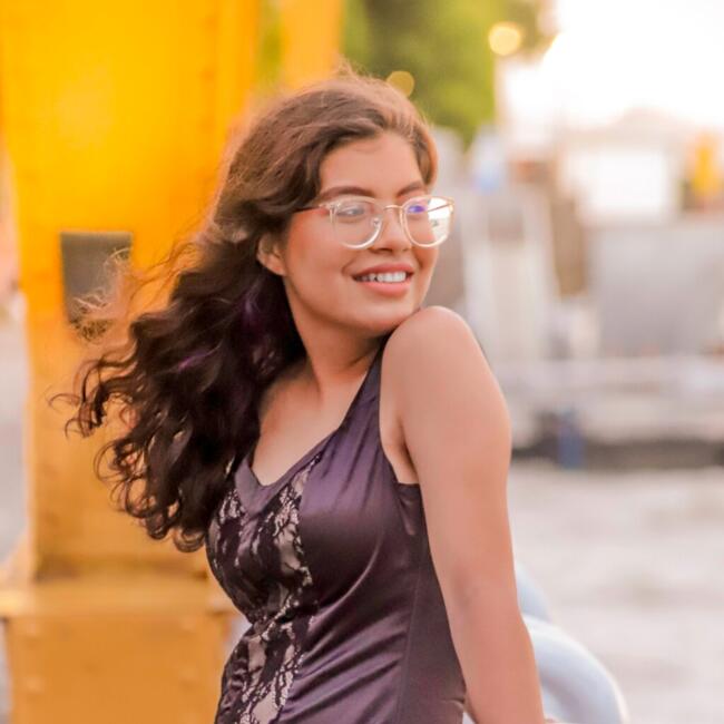 Babysitter in Belém: Evelin