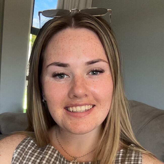 Babysitter in Christchurch: Courtney