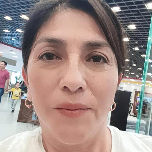 Babysitter in Mexico City: Laura