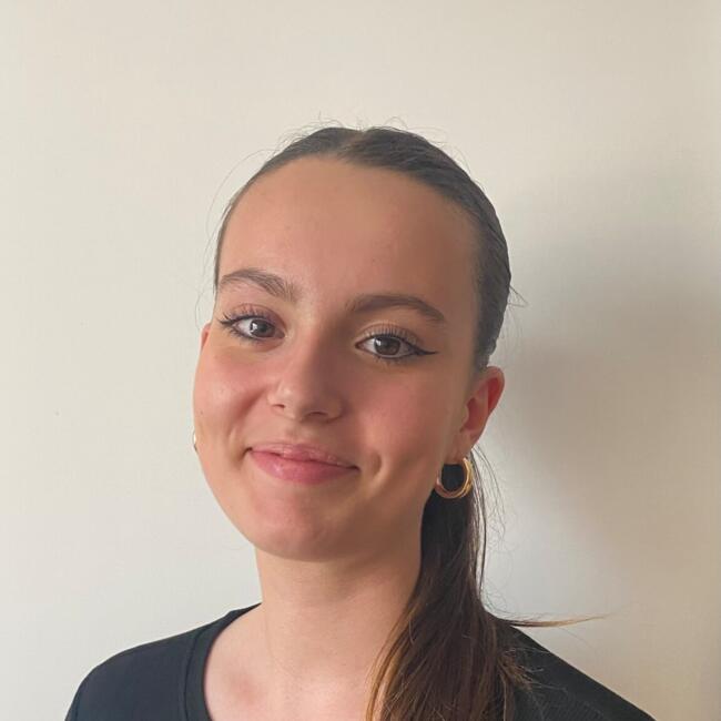 Babysitter in Rueil-Malmaison: Gabrielle