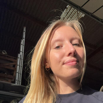 Oppas in Froombosch: Eva