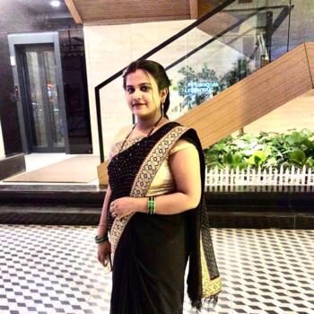 डोंबिवली में बेबीसिटर: Reshma