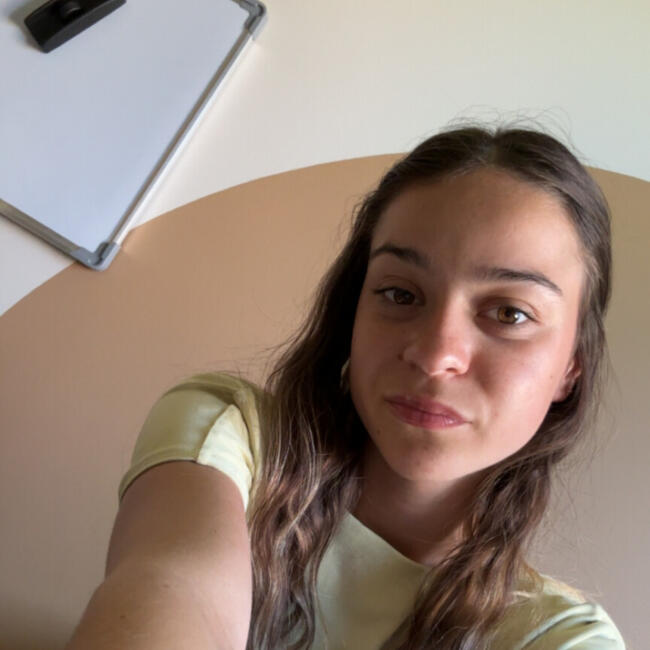 Babysitter in Cholet: Yliana