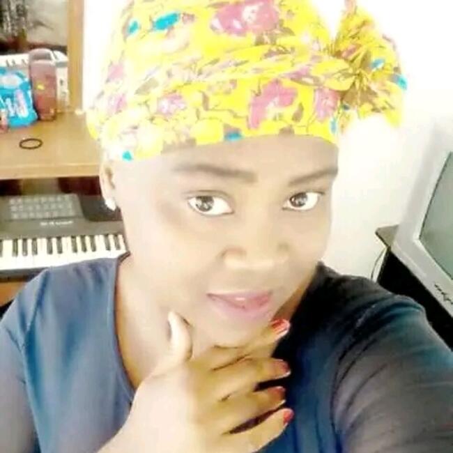 Babysitter in Welkom: Elisa