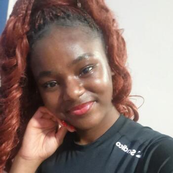 Babysitter London: Caprice