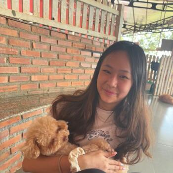 位于Singapore Island的临时保姆: Gwendelyne