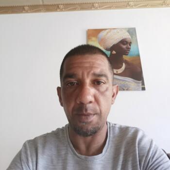 Babysitting job in Roodepoort: babysitting job Darren