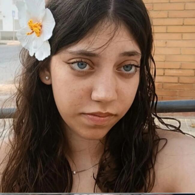 Canguro en Sevilla: Almudena