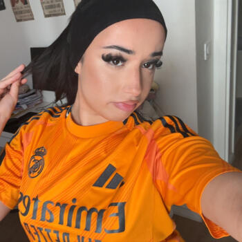 Babysitter in Colombes: Rania