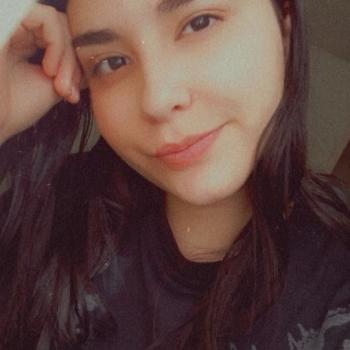 Babá em Londrina: Adrielle