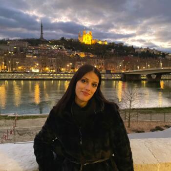 Babysitter in Turin: Valeria