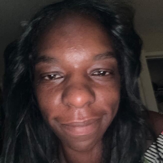 Babysitter in Cincinnati: Tina