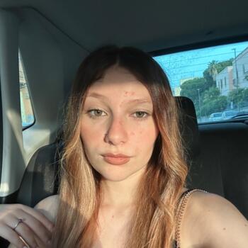 Babysitter in Syracuse: Myrea