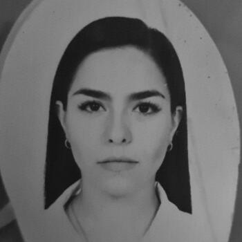 Babysitter in San Pedro: Ximena